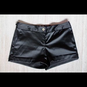 Express Design Studio Shorts